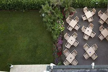 Hotel Ghirlandina Rimini 3*,