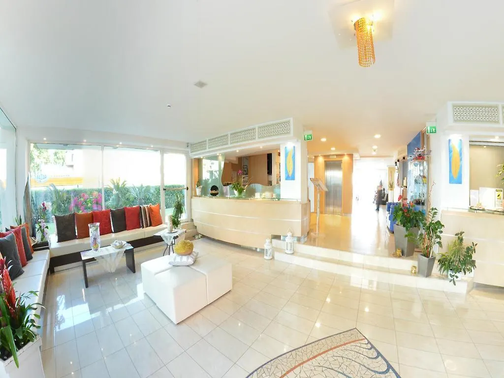 ***  רימיני Hotel Ghirlandina איטליה